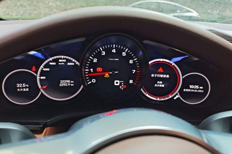 Used Porsche Cayenne 2023 Cayenne 3.0T Platinum Edition Instrument Cluster