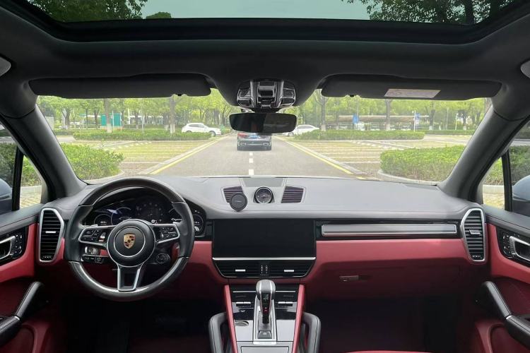 Used Porsche Cayenne 2023 Cayenne 3.0T Platinum Edition Interior 1