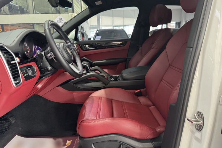 Used Porsche Cayenne 2023 Cayenne 3.0T Left Front Seat