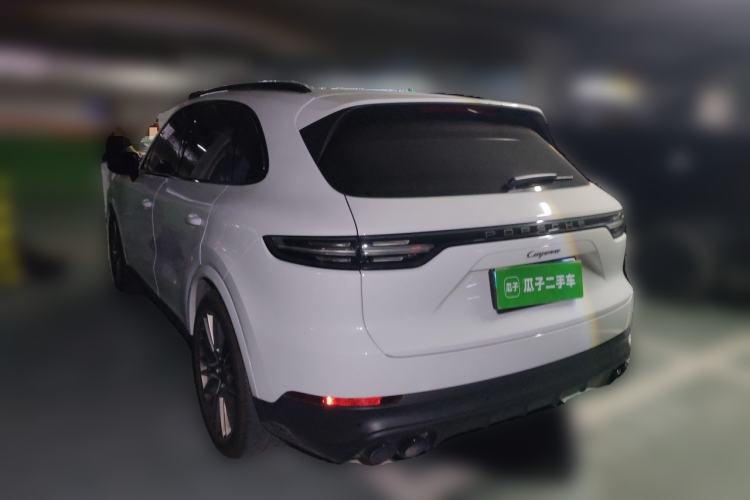 Used Porsche Cayenne 2023 Cayenne 3.0T Platinum Edition Rear Left 45 Deg