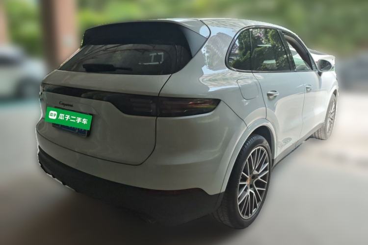 Used Porsche Cayenne 2023 Cayenne 3.0T Platinum Edition Rear Right 45 Deg