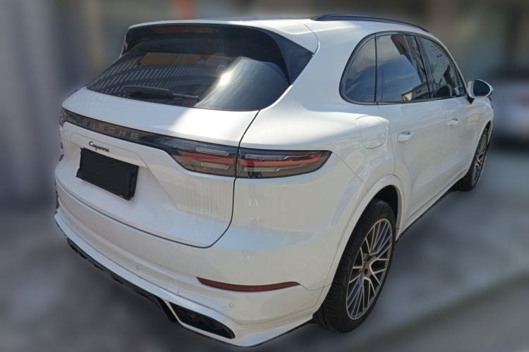 Used Porsche Cayenne 2023 Cayenne 3.0T Platinum Edition Rear Right 45 Deg