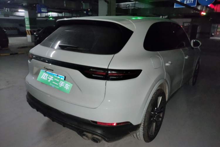 Used Porsche Cayenne 2023 Cayenne 3.0T Platinum Edition Rear Right 45 Deg