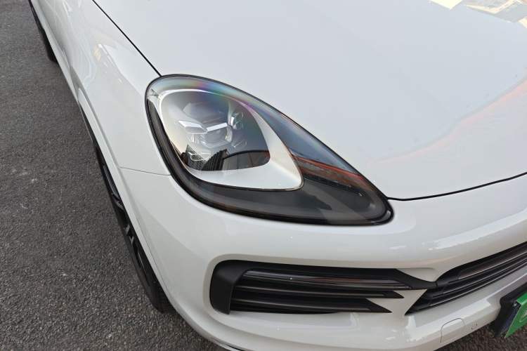 Used Porsche Cayenne 2023 Cayenne 3.0T Platinum Edition Right Front Headlight