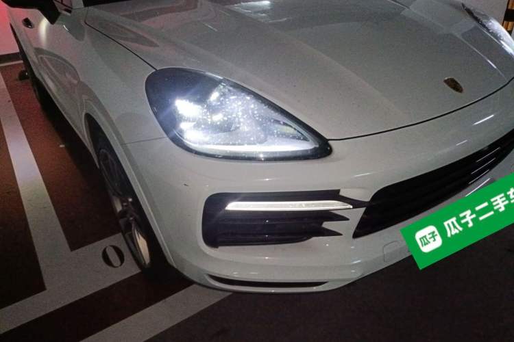 Used Porsche Cayenne 2023 Cayenne 3.0T Right Front Headlight