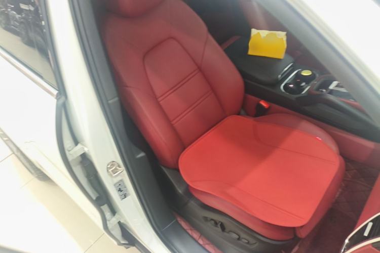 Used Porsche Cayenne 2023 Cayenne 3.0T Right Front Seat