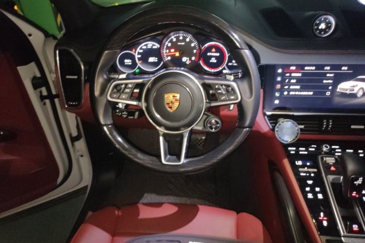 Used Porsche Cayenne 2023 Cayenne 3.0T Platinum Edition Steering Wheel