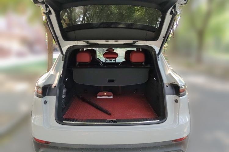 Used Porsche Cayenne 2023 Cayenne 3.0T Platinum Edition Trunk