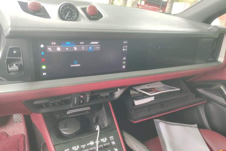 Used Porsche Cayenne 2024 Cayenne 3.0T Audio And AC Panel