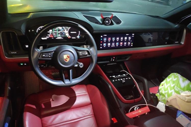 Used Porsche Cayenne 2024 Cayenne 3.0T Center Console