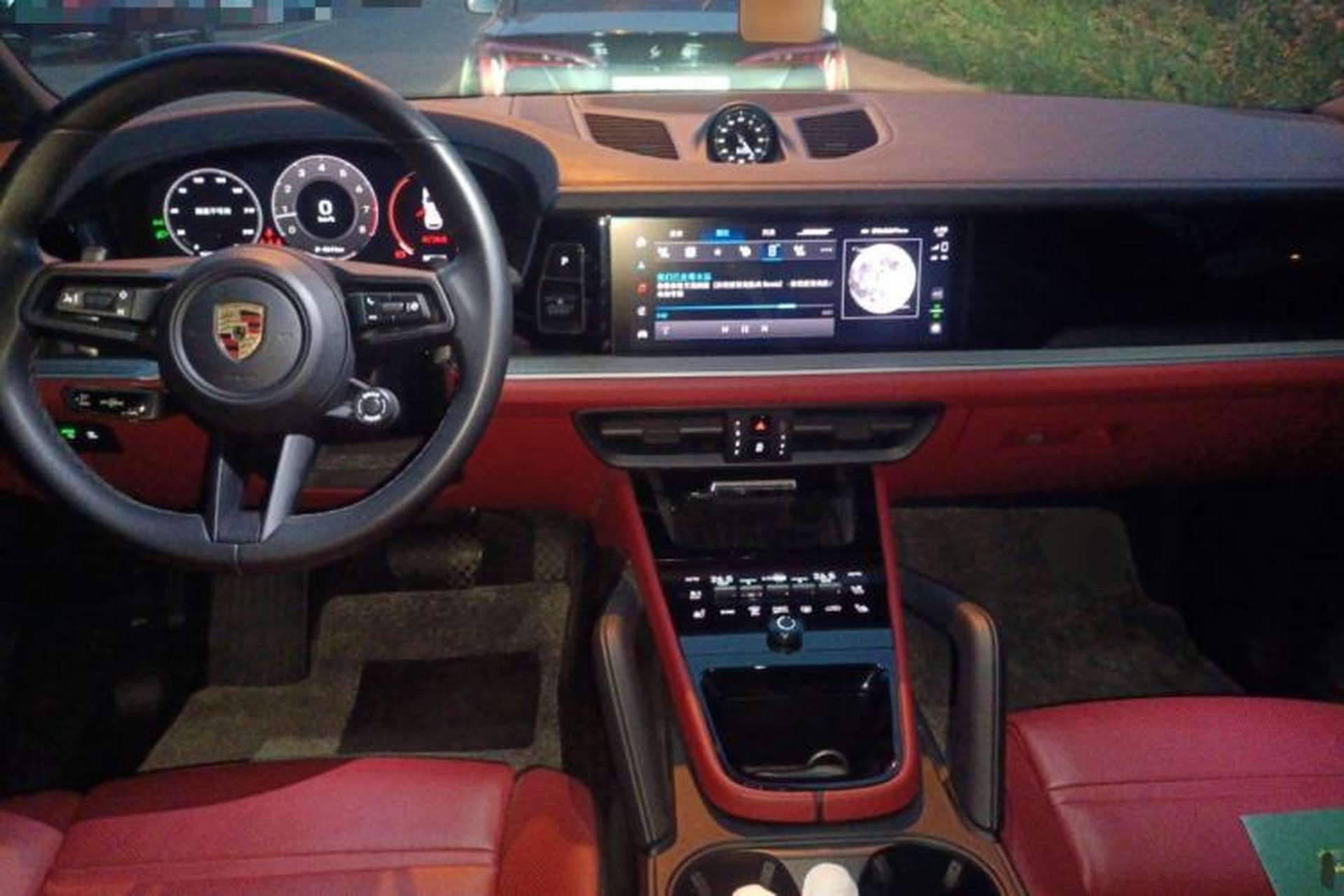 Used Porsche Cayenne 2024 Cayenne 3.0T Center Console