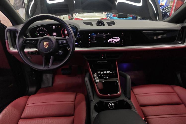 Used Porsche Cayenne 2024 Cayenne 3.0T Center Console