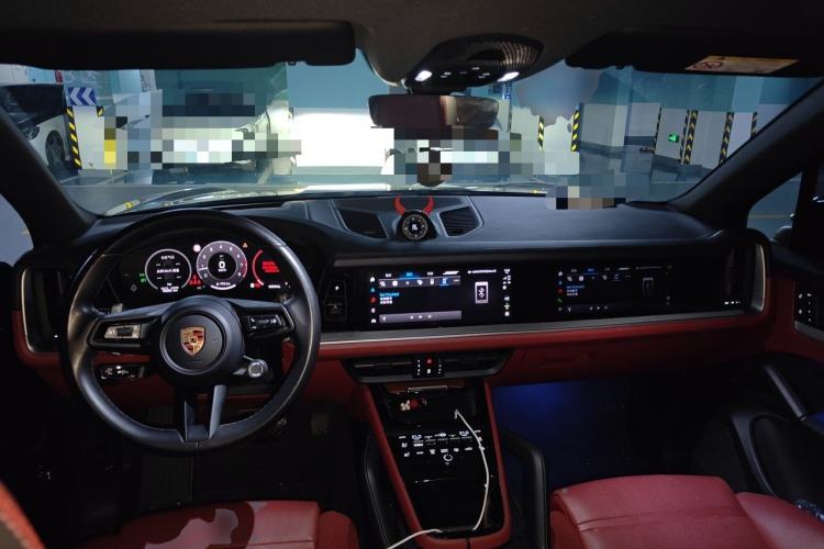 Used Porsche Cayenne 2024 Cayenne 3.0T Center Console