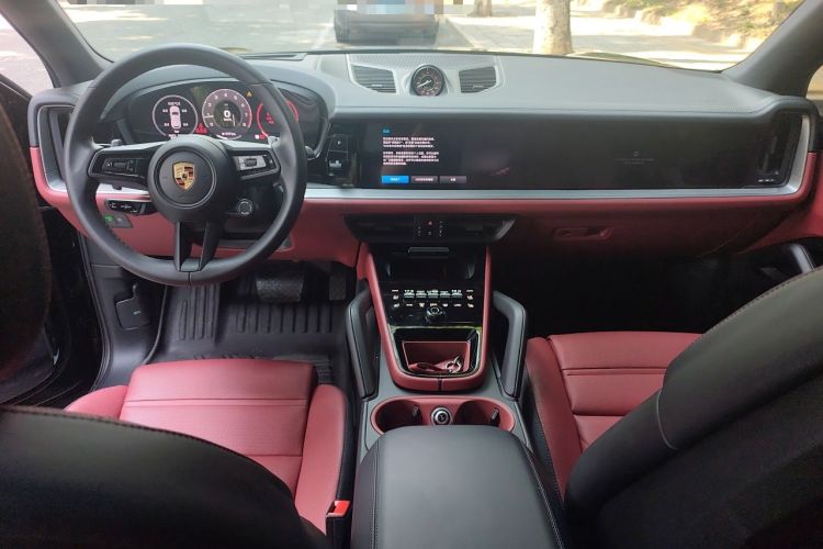 Used Porsche Cayenne 2024 Cayenne 3.0T Center Console