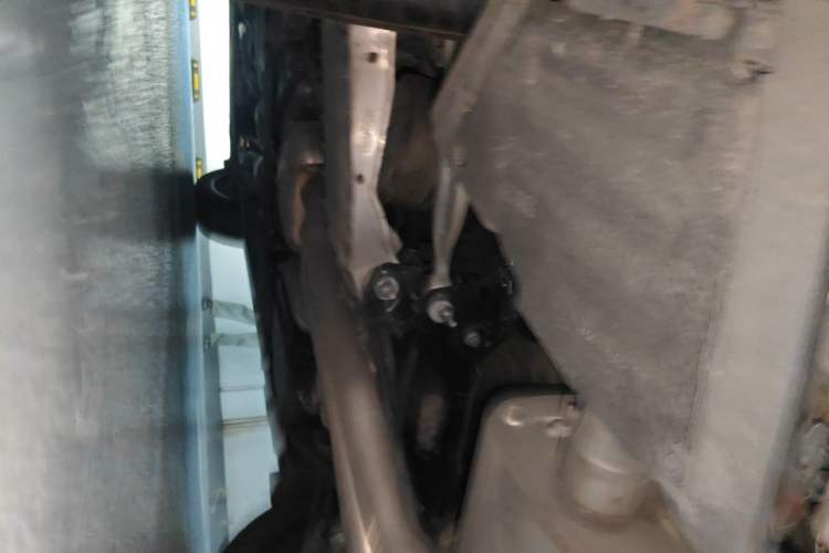 Used Porsche Cayenne 2024 Cayenne 3.0T Chassis Rear Left