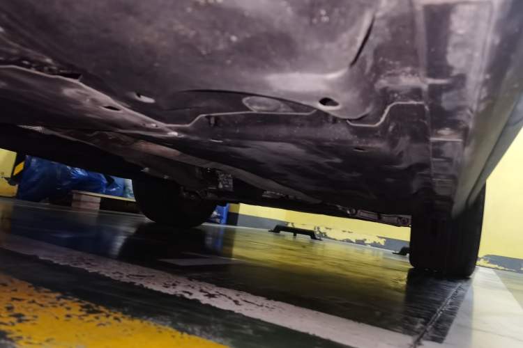 Used Porsche Cayenne 2024 Cayenne 3.0T Chassis Rear Right