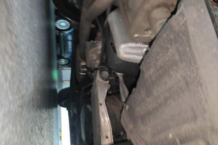 Used Porsche Cayenne 2024 Cayenne 3.0T Chassis Rear Right