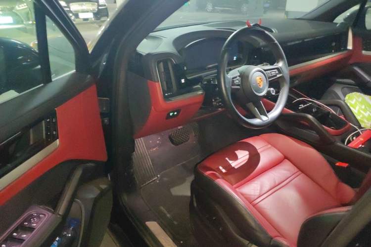 Used Porsche Cayenne 2024 Cayenne 3.0T Driver Seat