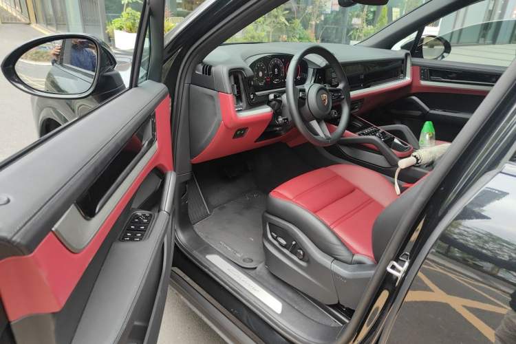 Used Porsche Cayenne 2024 Cayenne 3.0T Driver Seat