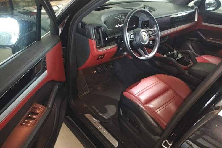 Used Porsche Cayenne 2024 Cayenne 3.0T Driver Seat