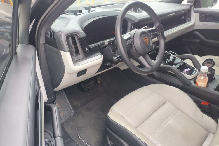 Used Porsche Cayenne 2024 Cayenne 3.0T Driver Seat