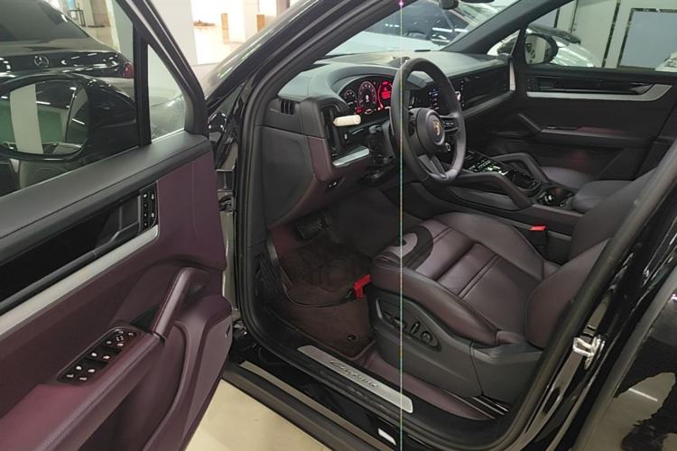 Used Porsche Cayenne 2024 Cayenne 3.0T Driver Seat