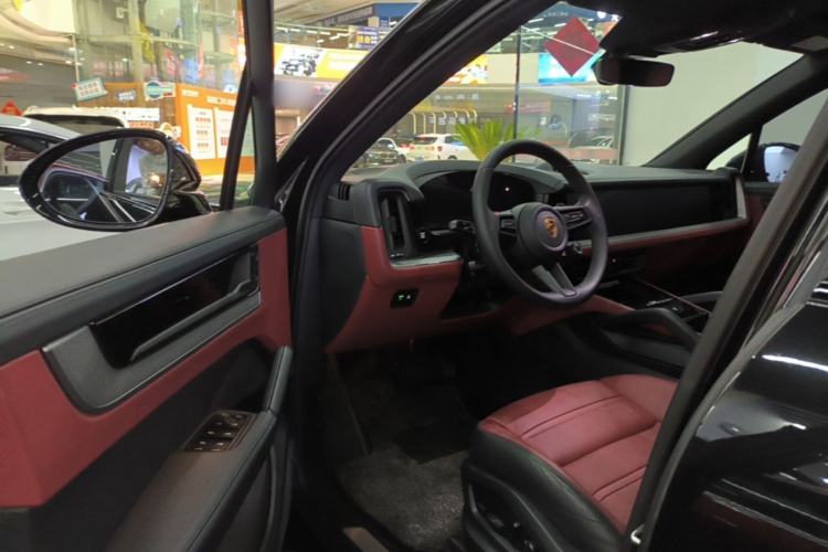 Used Porsche Cayenne 2024 Cayenne 3.0T Driver Seat