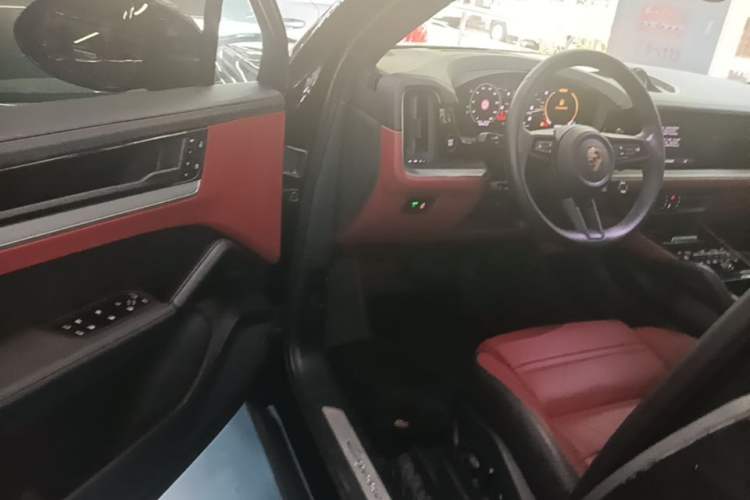 Used Porsche Cayenne 2024 Cayenne 3.0T Driver Seat