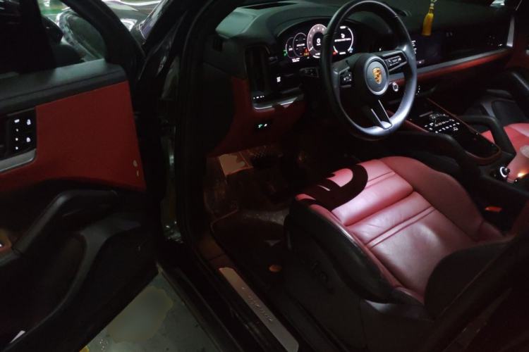 Used Porsche Cayenne 2024 Cayenne 3.0T Driver Seat