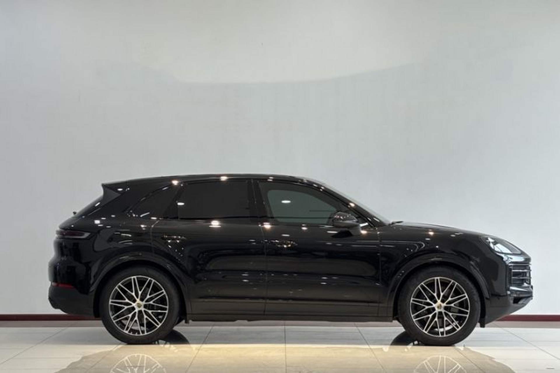 Used Porsche Cayenne 2024 Cayenne 3.0T Exterior 2