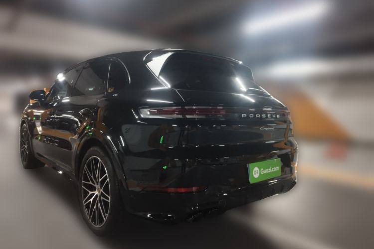 Used Porsche Cayenne 2024 Cayenne 3.0T Exterior 3
