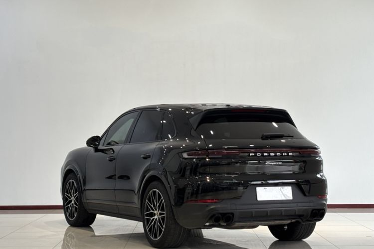 Used Porsche Cayenne 2024 Cayenne 3.0T Exterior 4