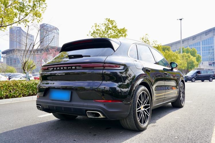Used Porsche Cayenne 2024 Cayenne 3.0T Exterior 4