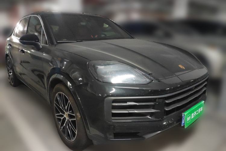 Used Porsche Cayenne 2024 Cayenne 3.0T Front Right 45 Deg