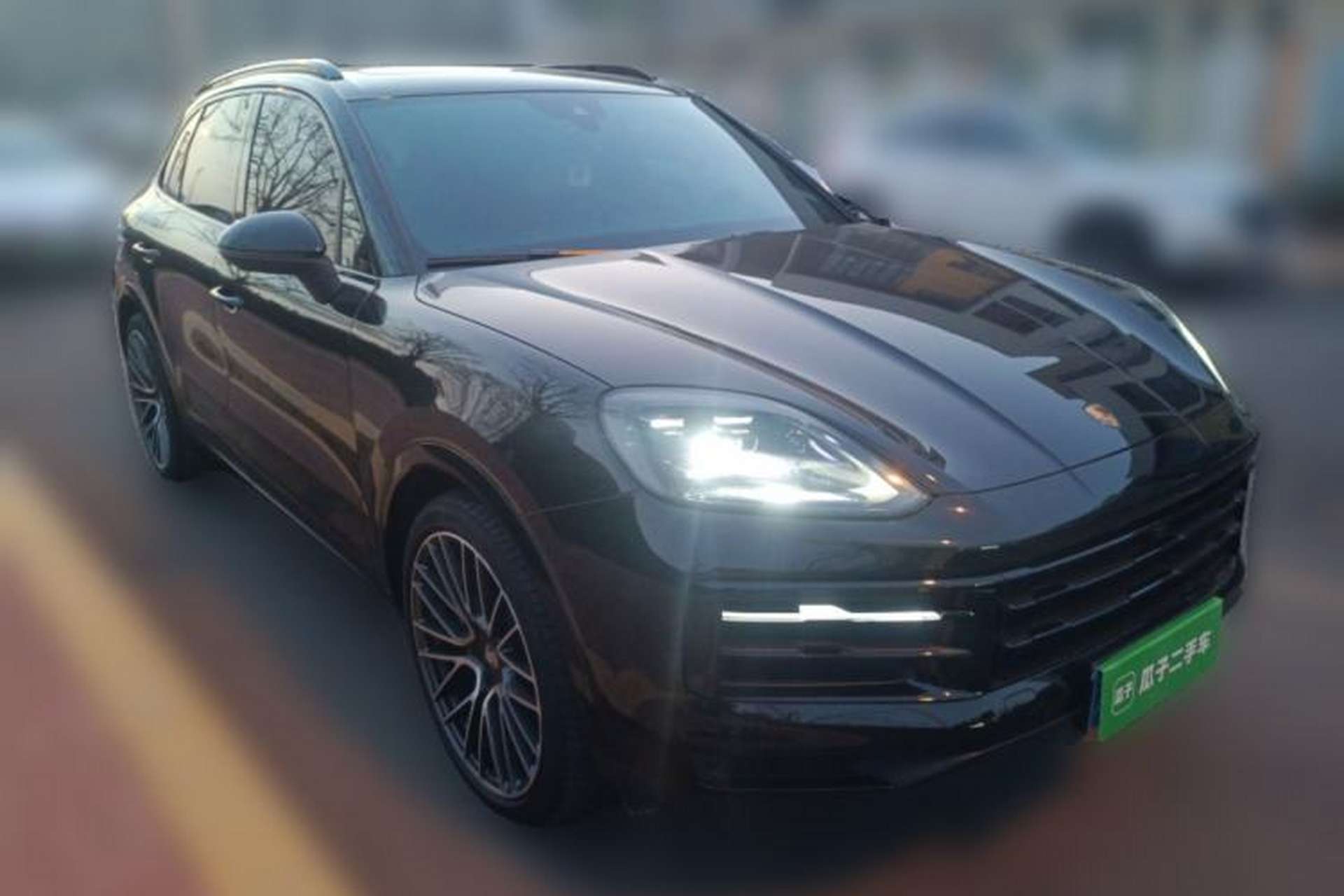 Used Porsche Cayenne 2024 Cayenne 3.0T Front Right 45 Deg