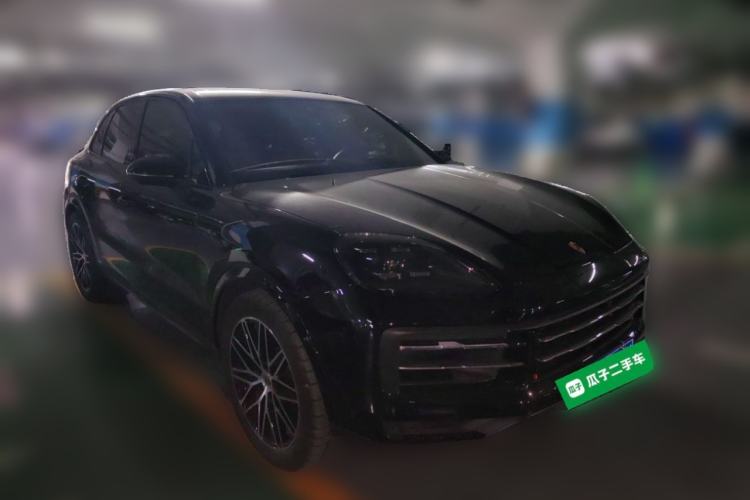 Used Porsche Cayenne 2024 Cayenne 3.0T Front Right 45 Deg