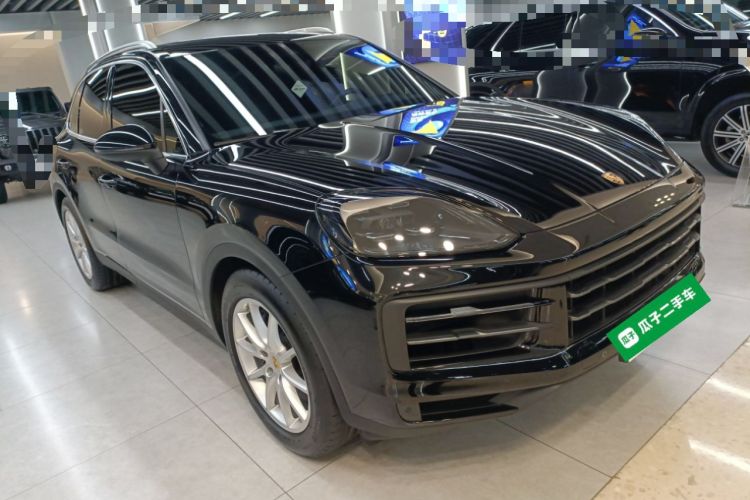 Used Porsche Cayenne 2024 Cayenne 3.0T Front Right 45 Deg