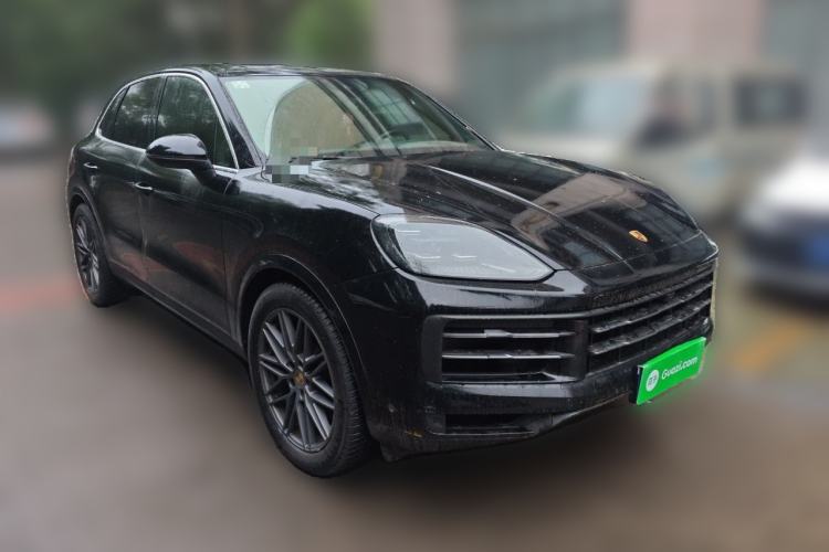 Used Porsche Cayenne 2024 Cayenne 3.0T Front Right 45 Deg
