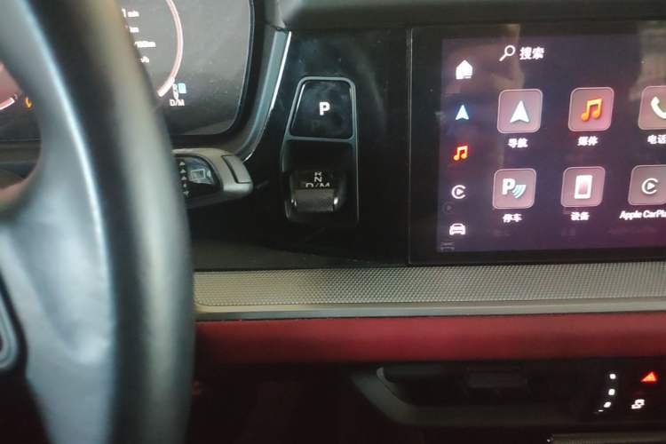 Used Porsche Cayenne 2024 Cayenne 3.0T Gear Lever