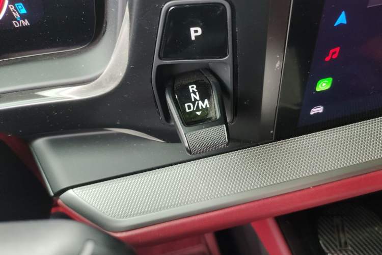 Used Porsche Cayenne 2024 Cayenne 3.0T Gear Lever