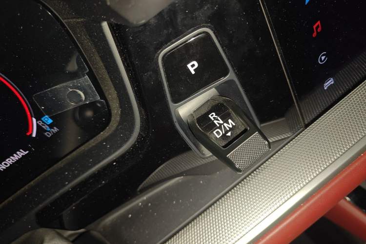 Used Porsche Cayenne 2024 Cayenne 3.0T Gear Lever