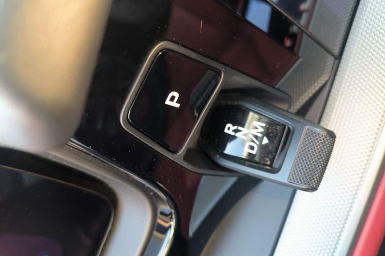 Used Porsche Cayenne 2024 Cayenne 3.0T Gear Lever