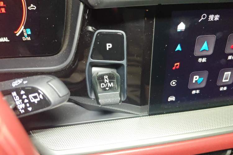 Used Porsche Cayenne 2024 Cayenne 3.0T Gear Lever