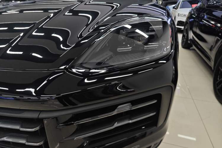 Used Porsche Cayenne 2024 Cayenne 3.0T Left Front Headlight