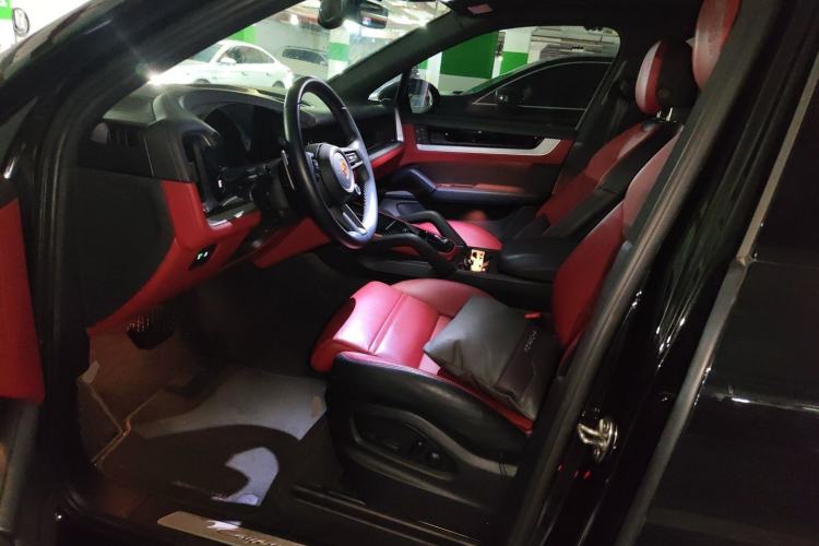 Used Porsche Cayenne 2024 Cayenne 3.0T Left Front Seat