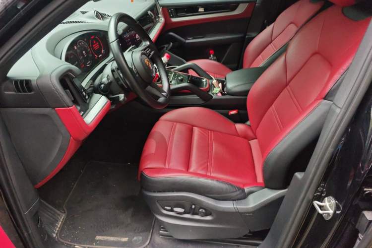 Used Porsche Cayenne 2024 Cayenne 3.0T Left Front Seat