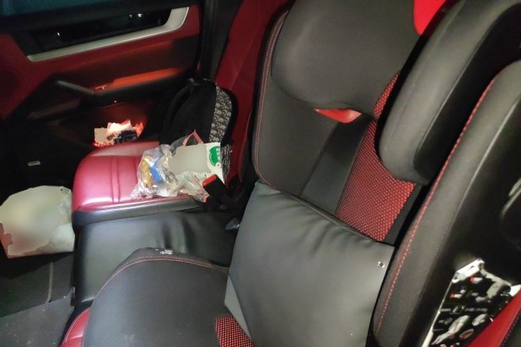 Used Porsche Cayenne 2024 Cayenne 3.0T Left Rear Seat