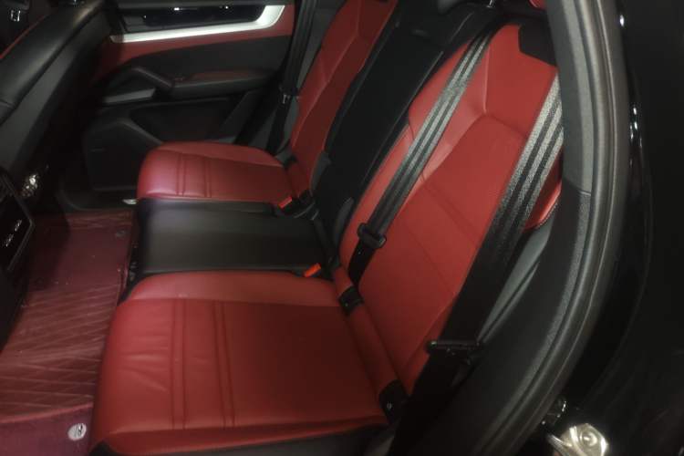 Used Porsche Cayenne 2024 Cayenne 3.0T Left Rear Seat
