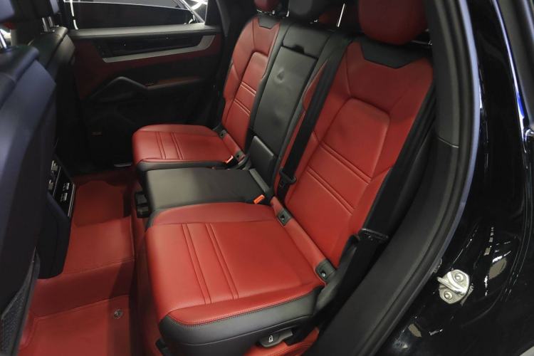 Used Porsche Cayenne 2024 Cayenne 3.0T Left Rear Seat