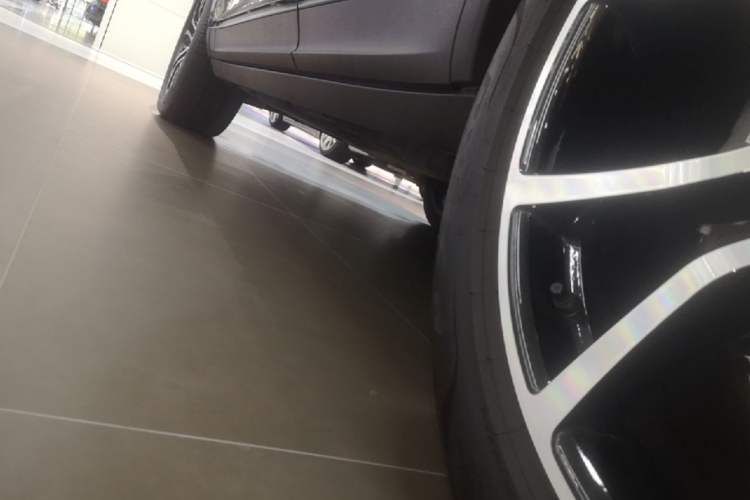 Used Porsche Cayenne 2024 Cayenne 3.0T Left Side Sill